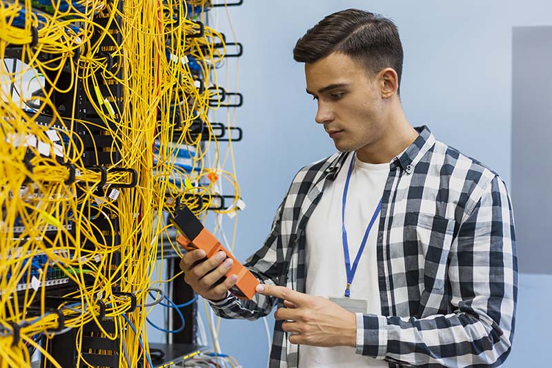 Fiber Optic Troubleshooting: Essential Tips for Fast Repairs