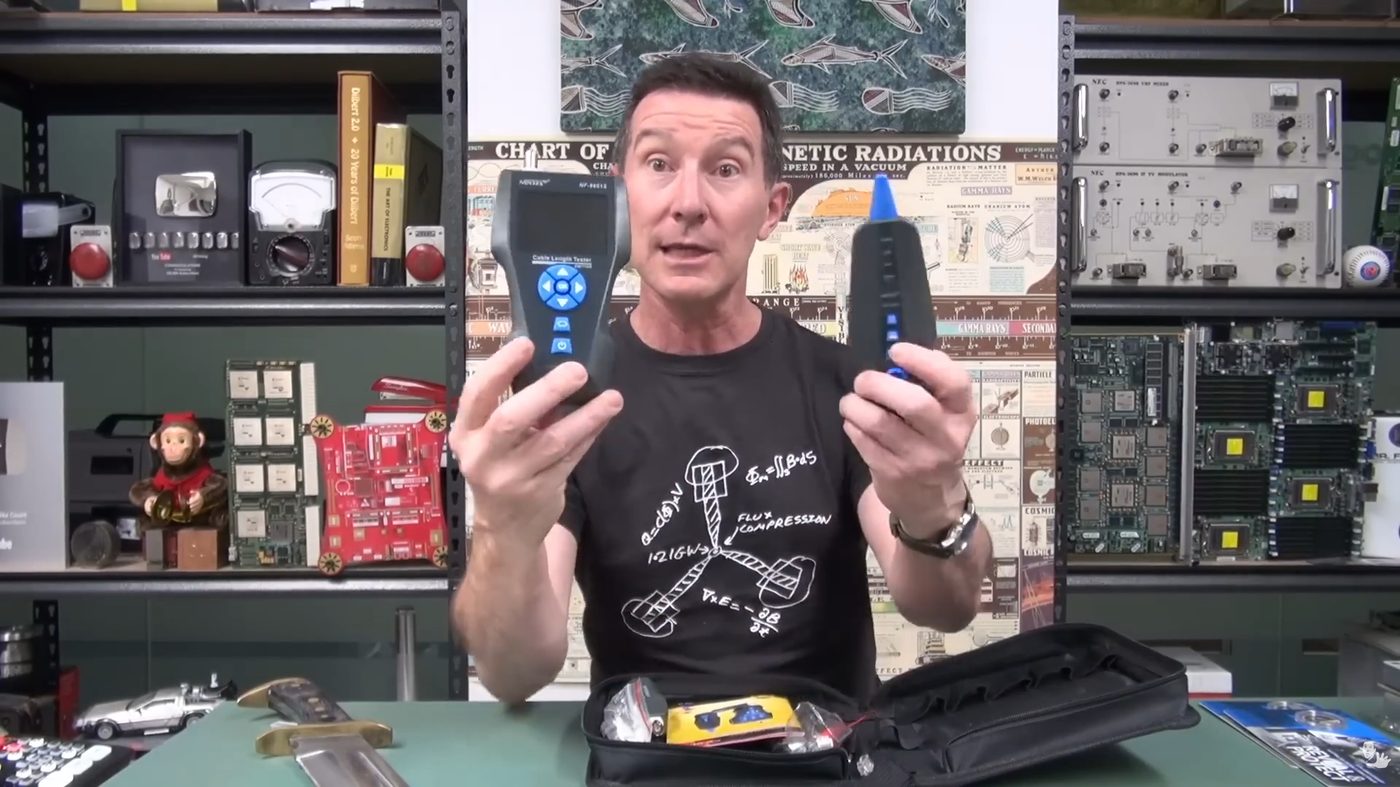 EEVblog reviewing NOYAFA NF-8601S